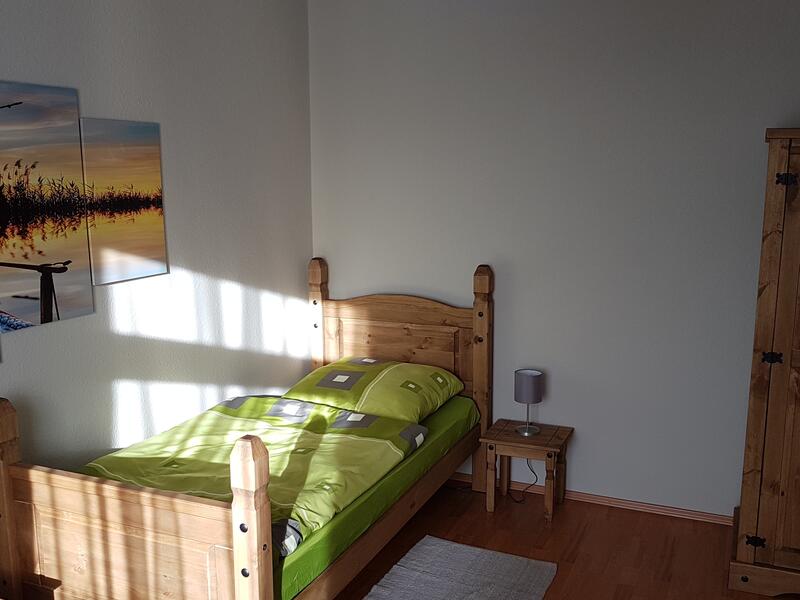 Schlafzimmer 2 (Einzelbetten) – Wohnung A