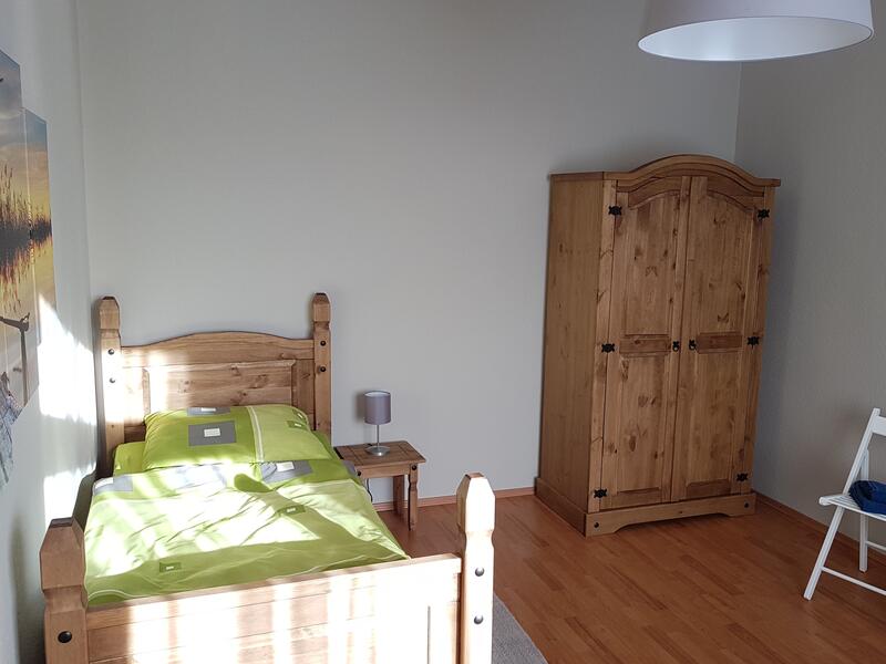 Schlafzimmer 2 (Einzelbetten) – Wohnung A