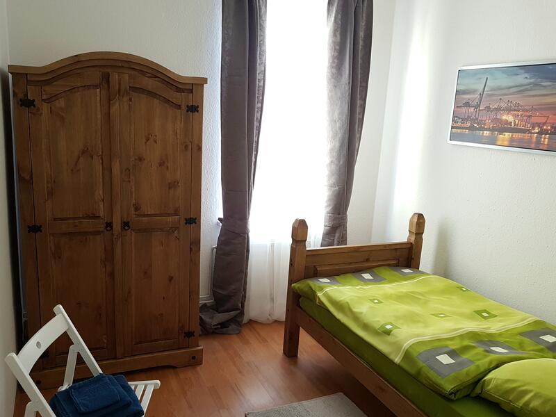 Schlafzimmer 3 (Einzelbett) – Wohnung A