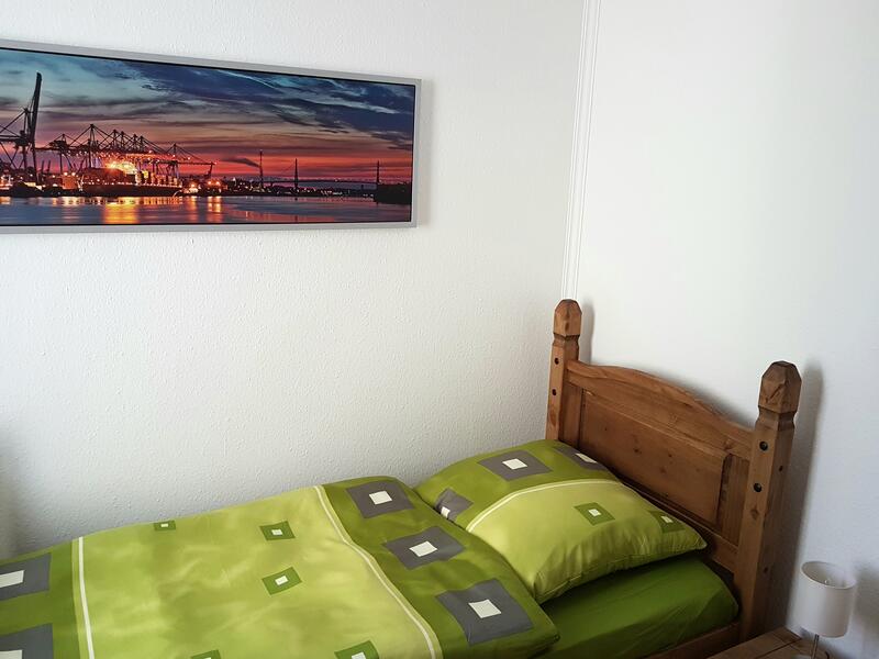 Schlafzimmer 3 (Einzelbett) – Wohnung A